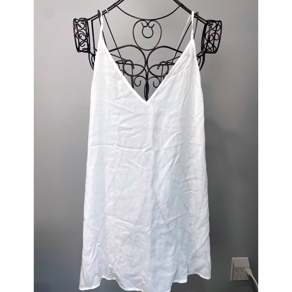 Free People Mini Slip Dress White V-Neck Cami Adjustable Straps Rayon Sz Medium